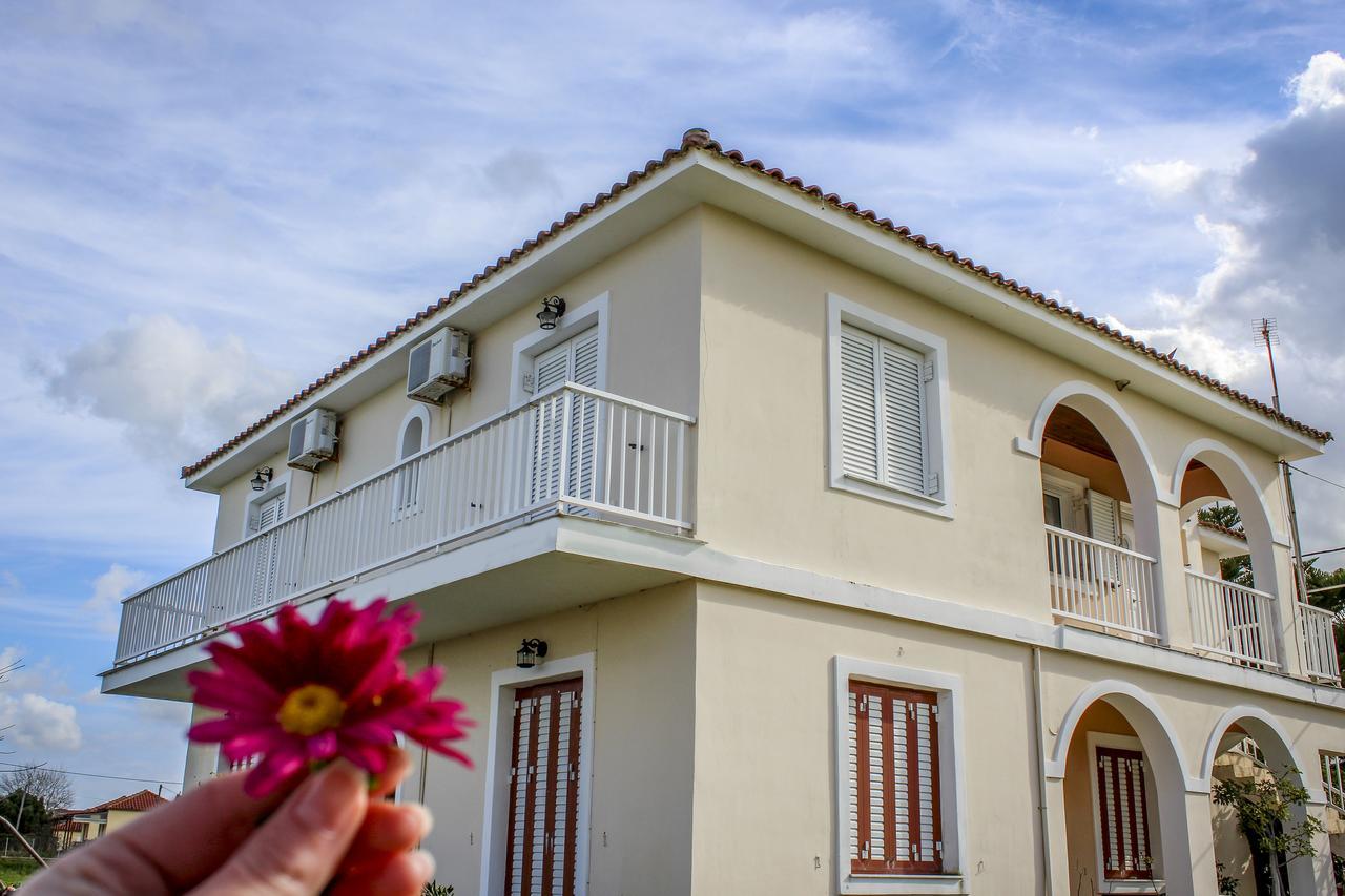 Pelagion Holidays Apartments Kypseli Exterior photo